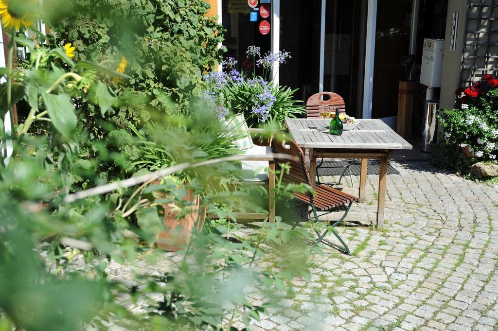 Landgasthof Zum Schwarzen Adler Markt Nordheim المظهر الخارجي الصورة
